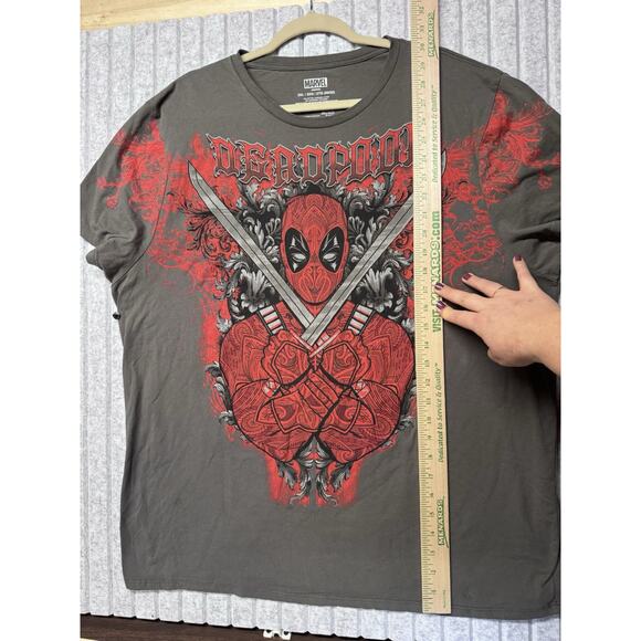 Deadpool Shirt Mens XL Black Graphic Mad Engine Marvel X-Men Avengers - Picture 6 of 9